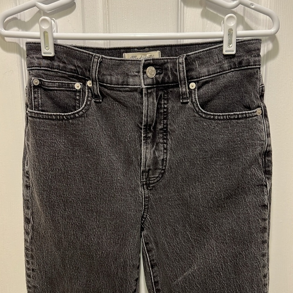 Madewell Perfect Vintage Jean in Lunar Wash (black) - Size 26 - Picture 4 of 11